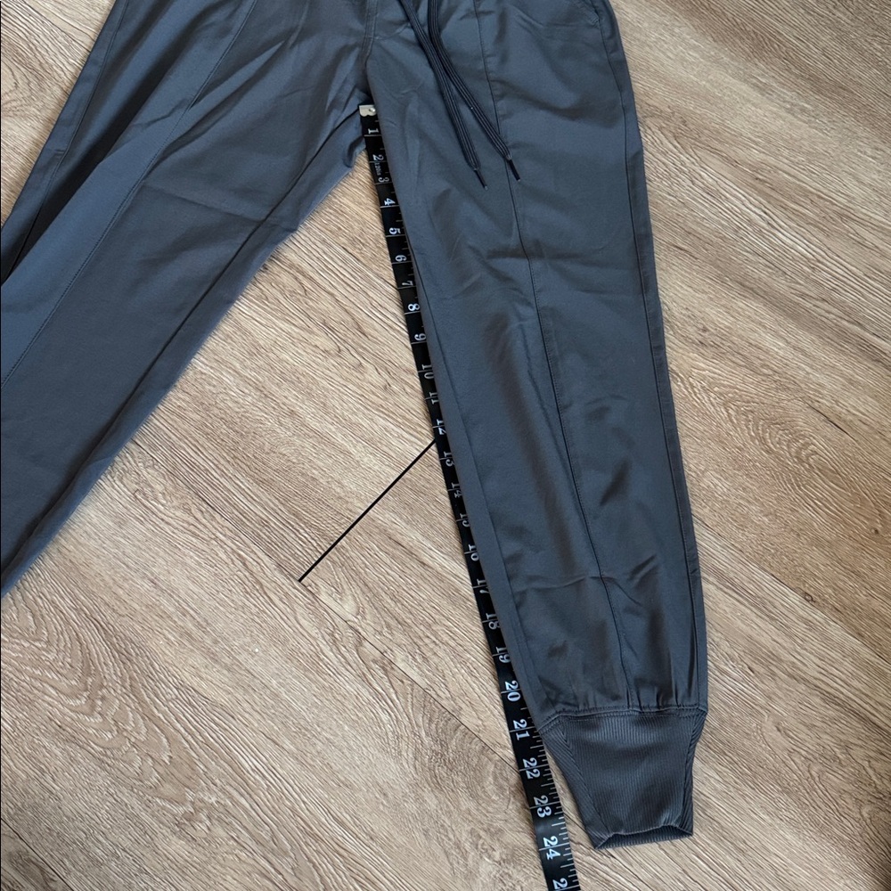 Abercrombie & Fitch Women’s Charcoal Joggers - Picture 7 of 7